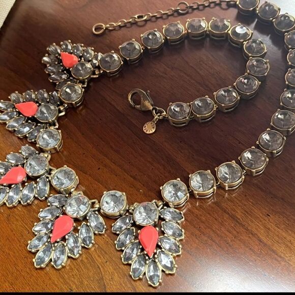 J. Crew Jewelry - J CREW Aged Brass Gray Coral Chunky Art Deco Cluster Crystal Statement Necklace